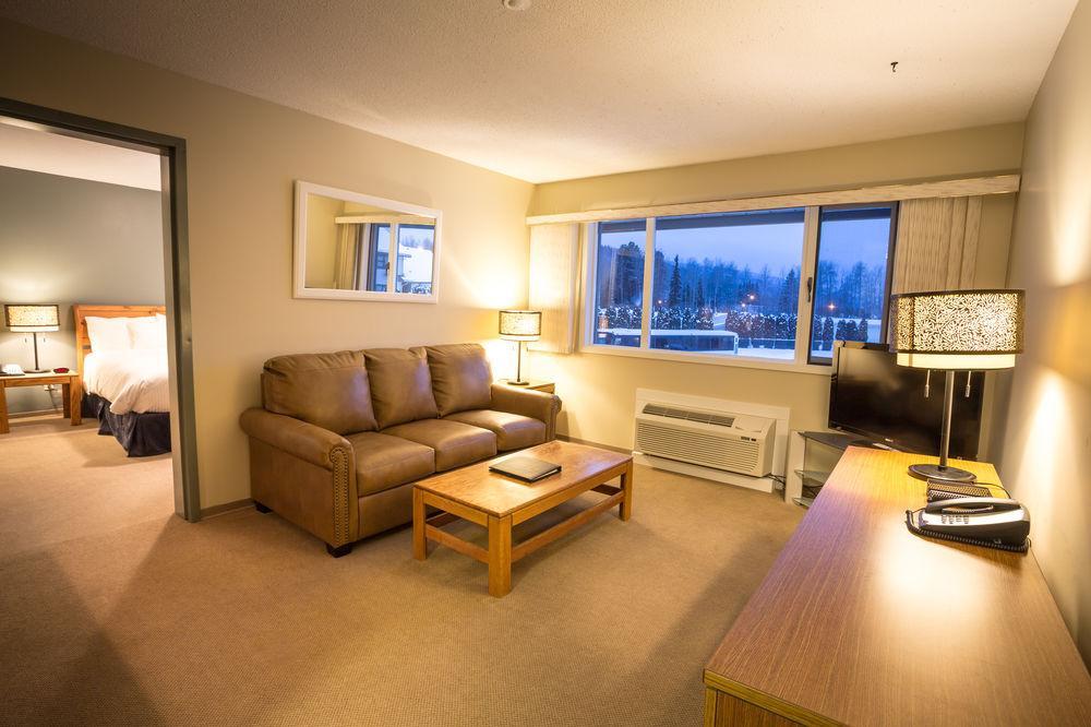 Prestige Hudson Bay Lodge Premier Collection Smithers Exterior foto